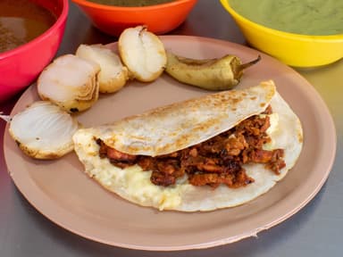 Quesadilla al Pastor