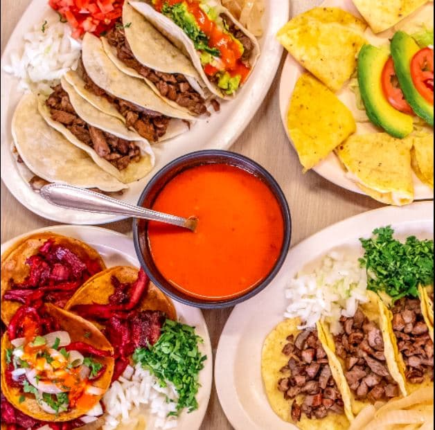 Promo Tacos de Bistec y Tacos de Trompo