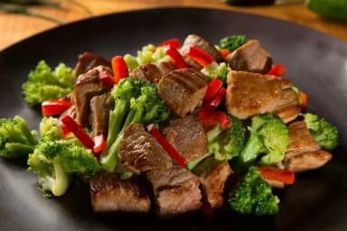 Carne de Res con Verduras