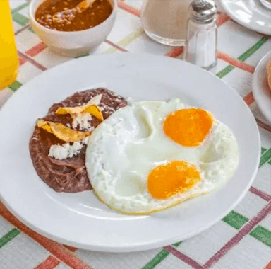 Huevos Estrellados