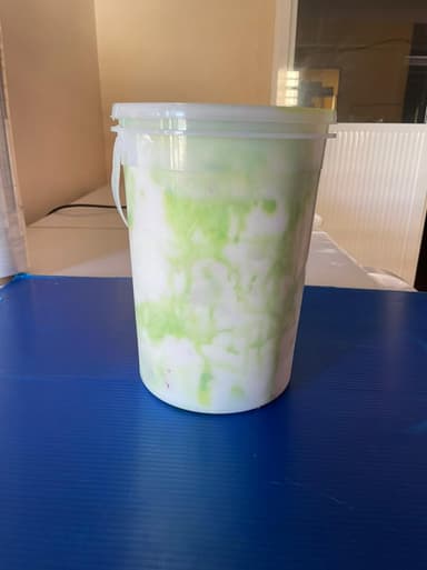Bote de 5 Litros mango crema.. yogurt... yogurt za