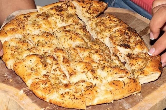 Pan de Ajo