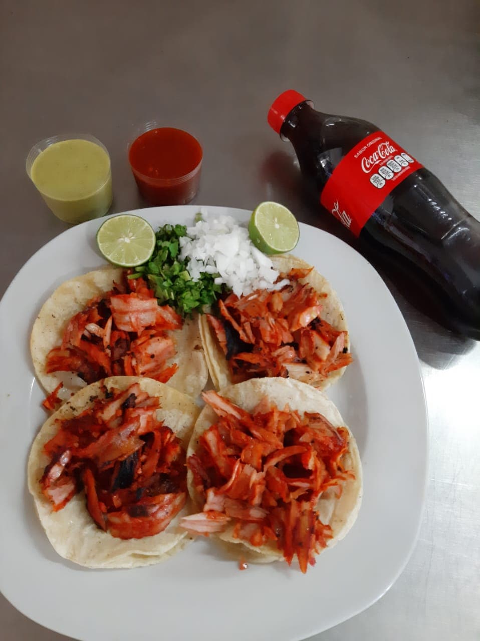 UNA ORDEN DE TACOS AL PASTOR - Basics