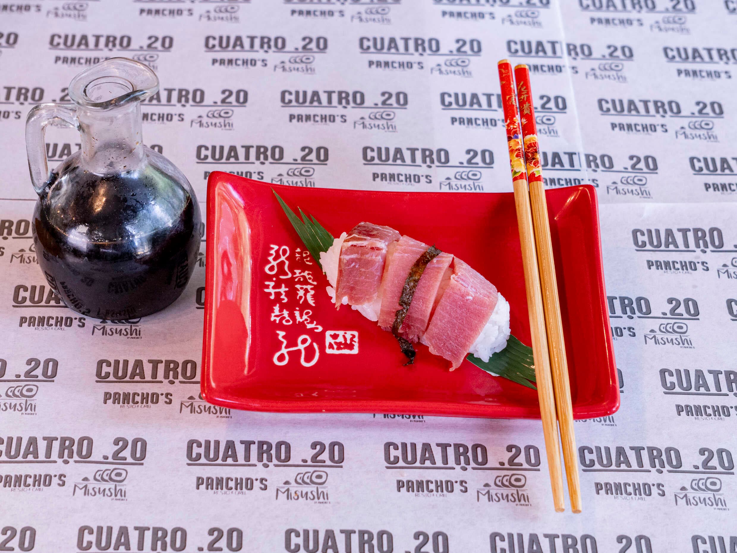 Nigiri de Atún Fresco