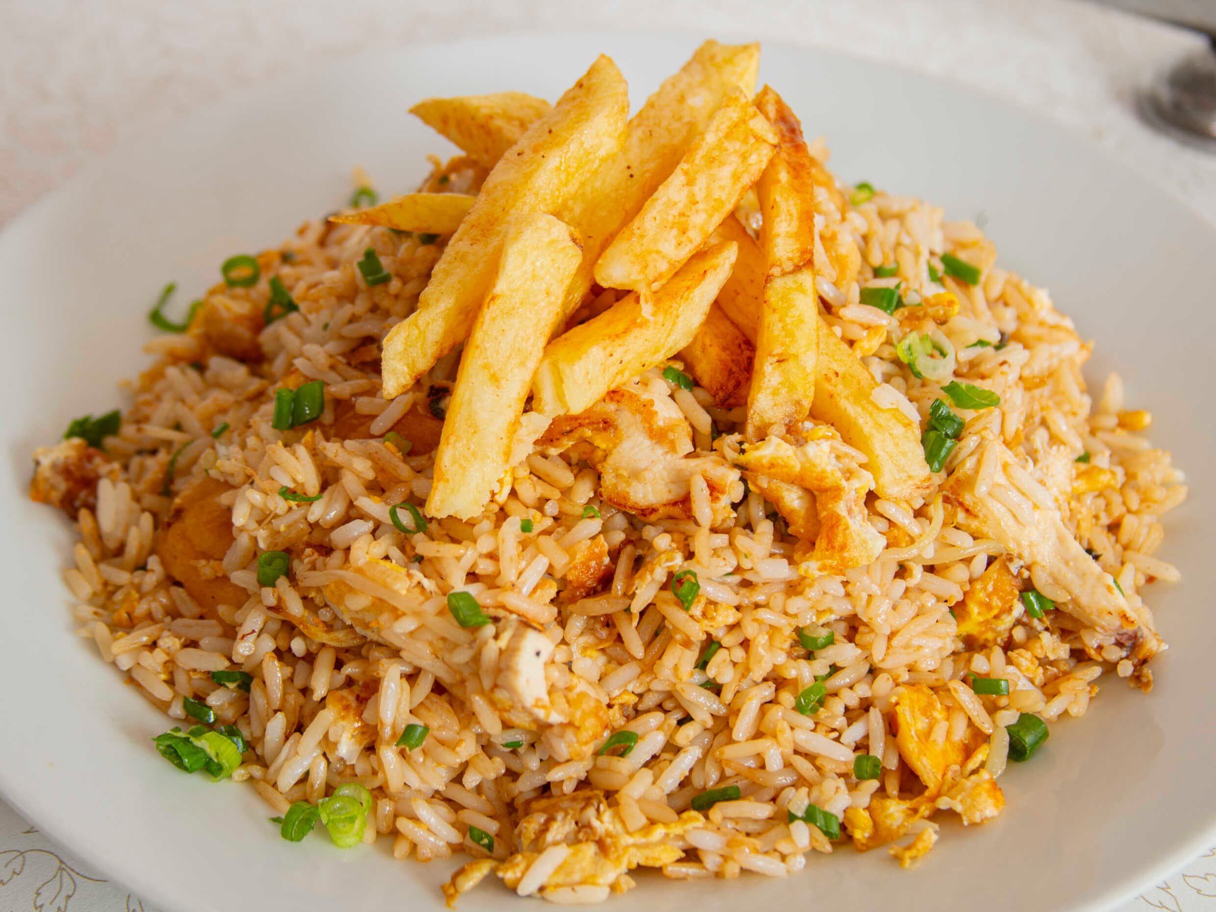 Arroz Chaufa más Chicha