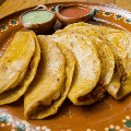Combo 5 Tacos Deshebrada + Bebida