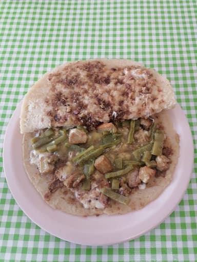 Combo-2 Gordita de Guiso + 2 Cocas
