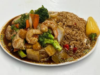 Lunch 13 (CAMARON CANTONES)