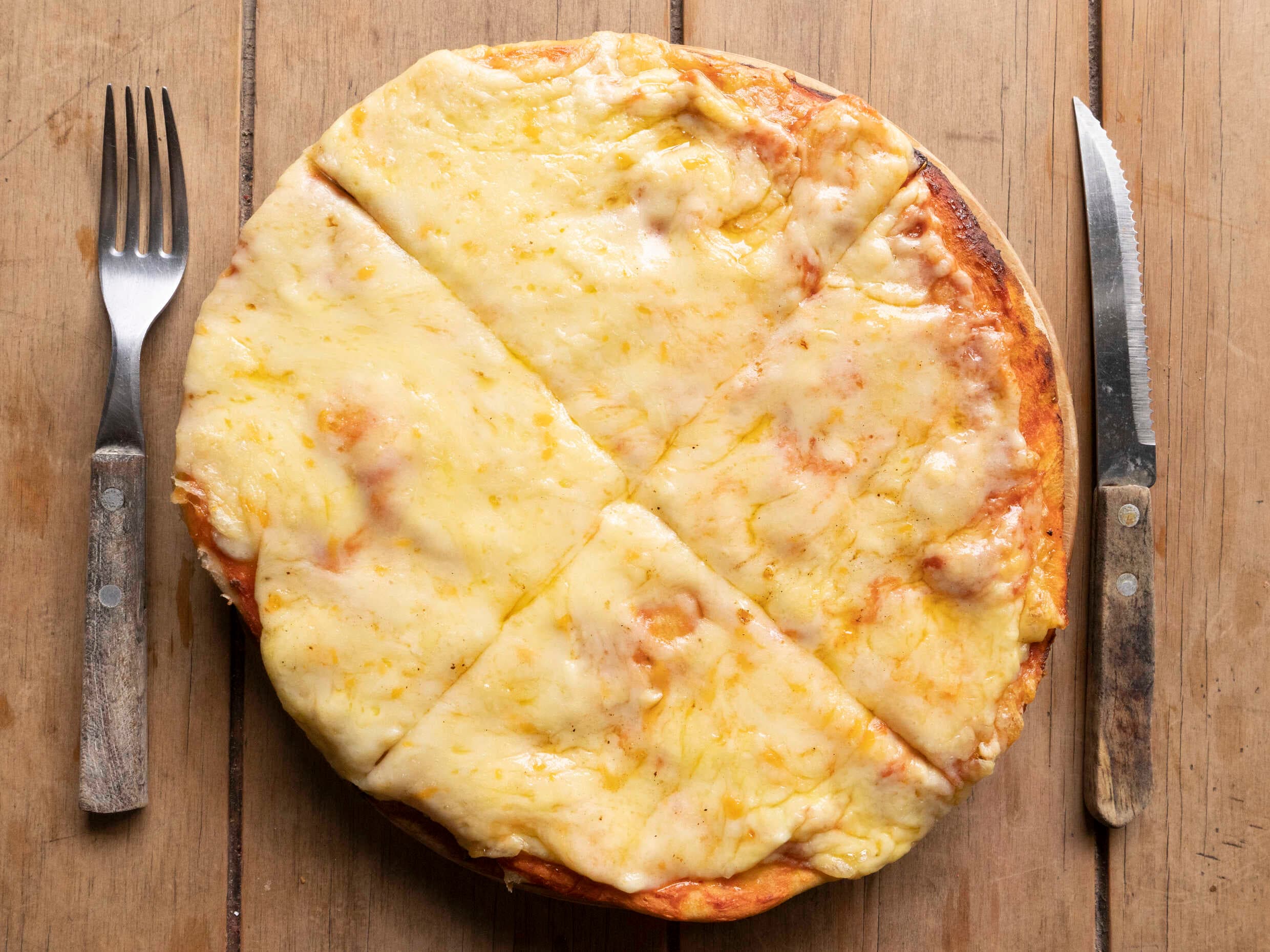 Pizza 4 Quesos