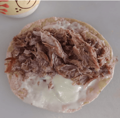 Quesadilla con Carne (Borrego)
