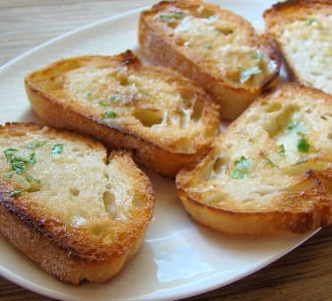 Pan de Ajo