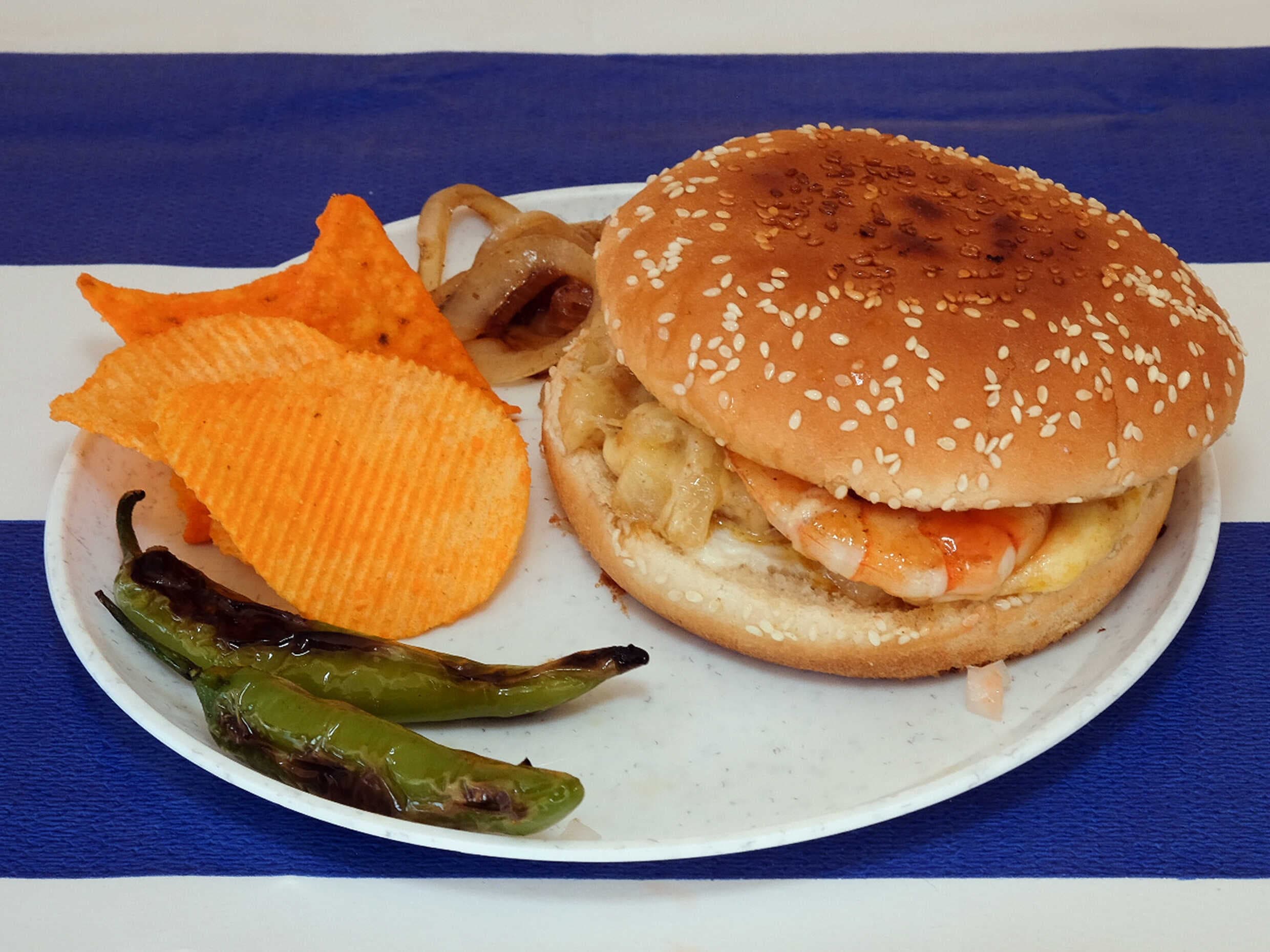 Hamburguesa Camarón con Piña