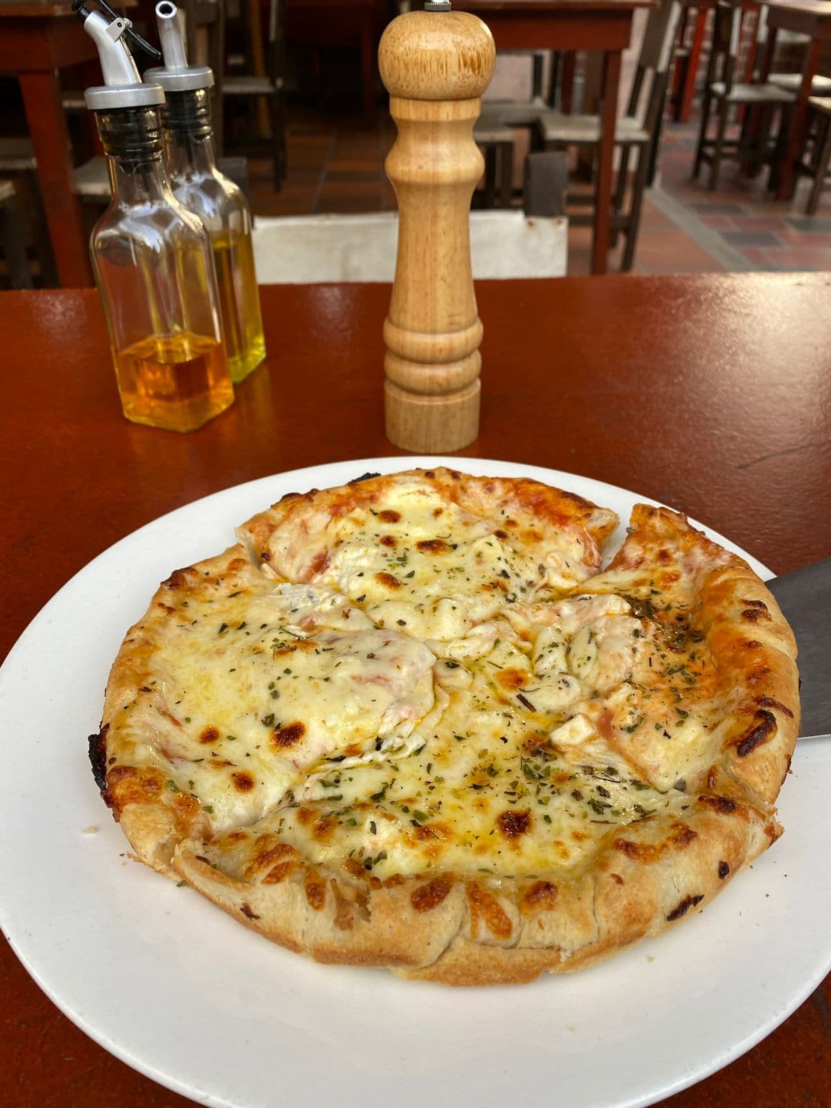 Pizzas Tradicionales Medianas
