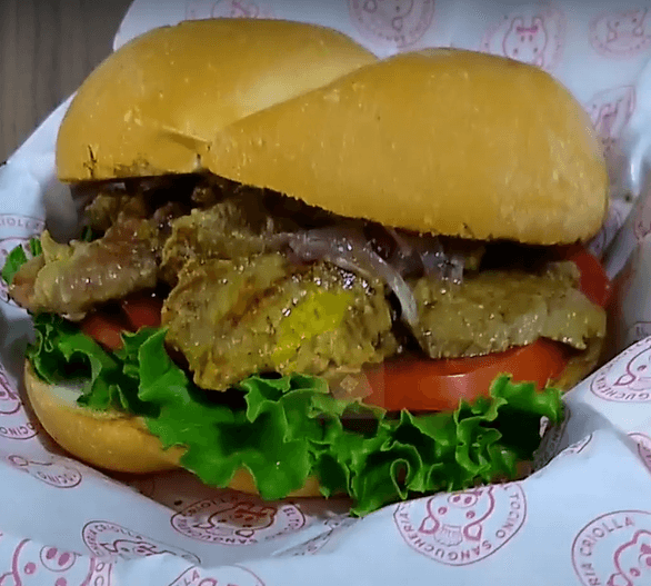 Lomo El Tocino + Bebida Gratis