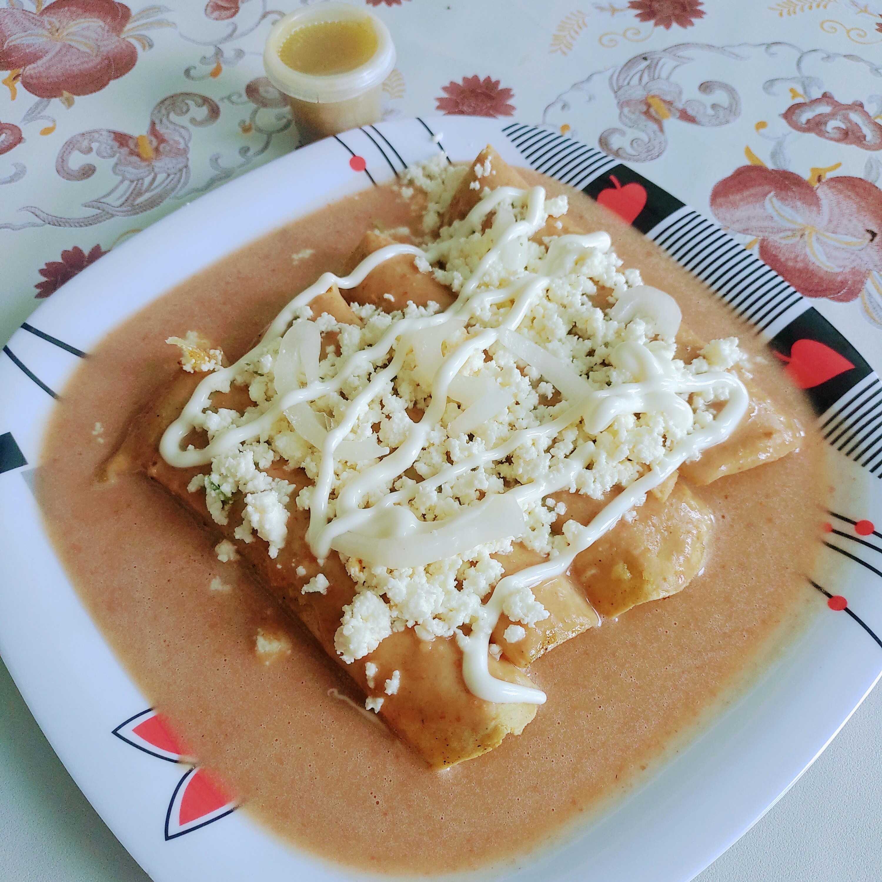 Enfrijoladas