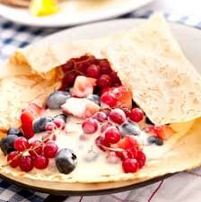Crepa de Mermelada a Elegir y Frutos Rojos