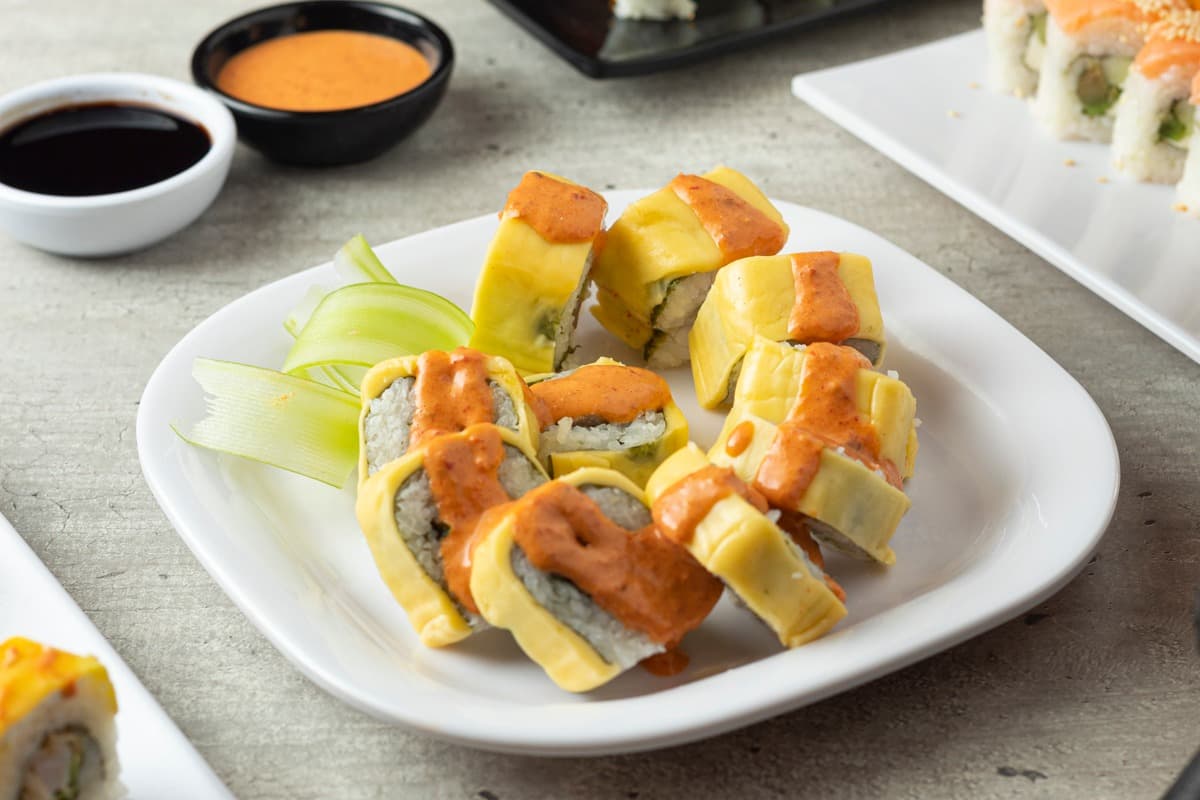 Hachi-Uye Roll