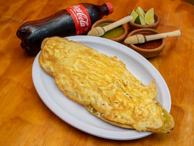 Huarache con Dos Huevos