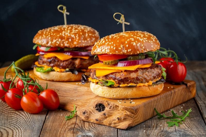Combo - Hamburguesa Sencilla  + Papas + Soda