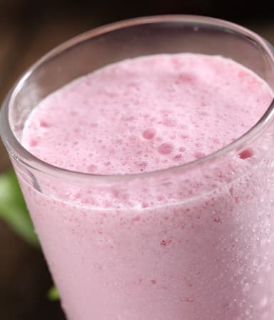 Jugo de Mora en Leche