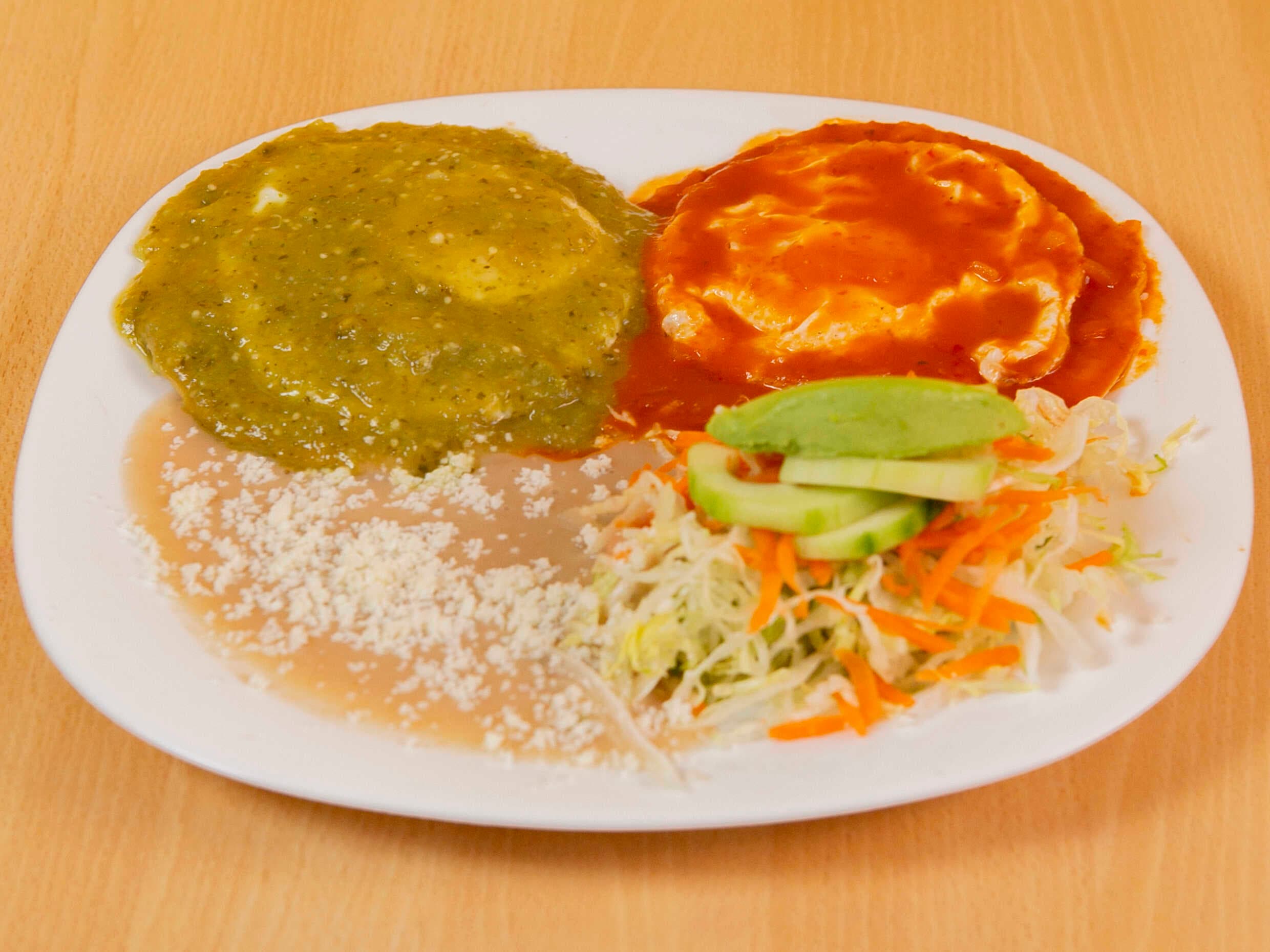 Huevos Divorciados