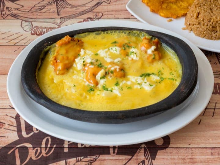 Salmon al ajillo