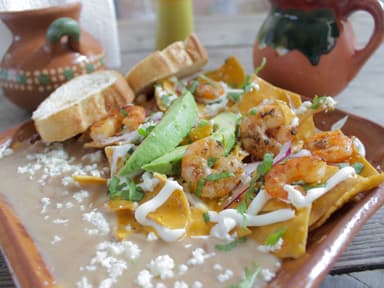 Chilaquiles Medianos con Camarón