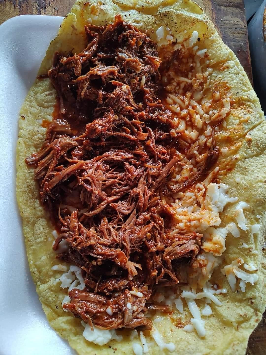 Quesadilla de Deshebrada