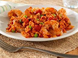 Arroz con Camarones y Res en Salsa de Tomate