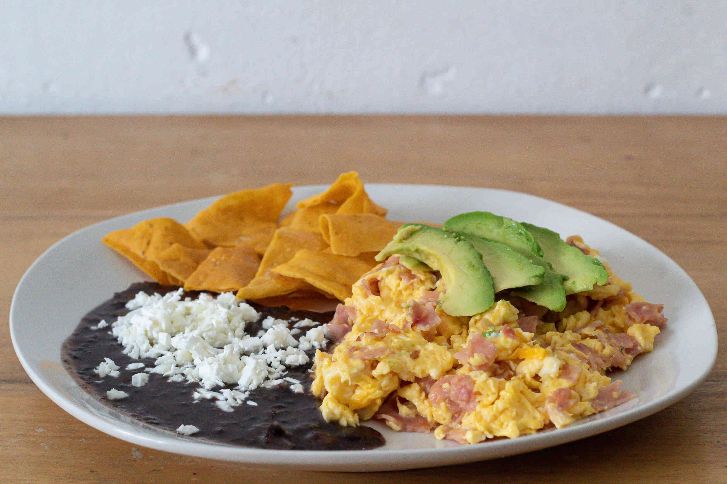 Huevos con Jamón