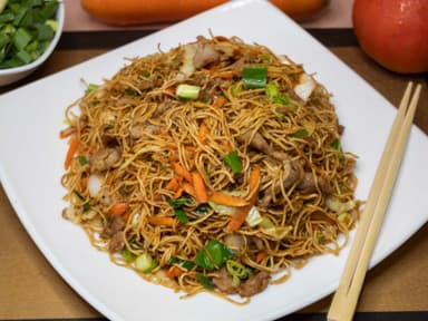 Chop Suey Seco con Carne de Res ( Medio )