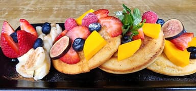 Hot Cakes con Fruta
