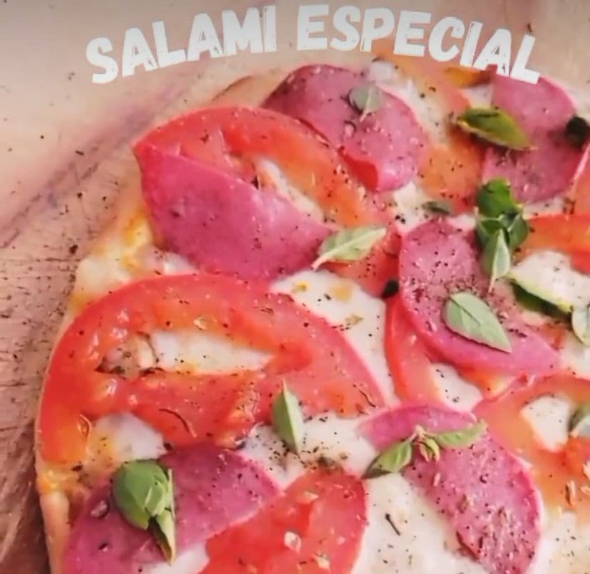 Pizza Especial Salami