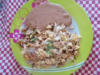 Machaca con Huevo