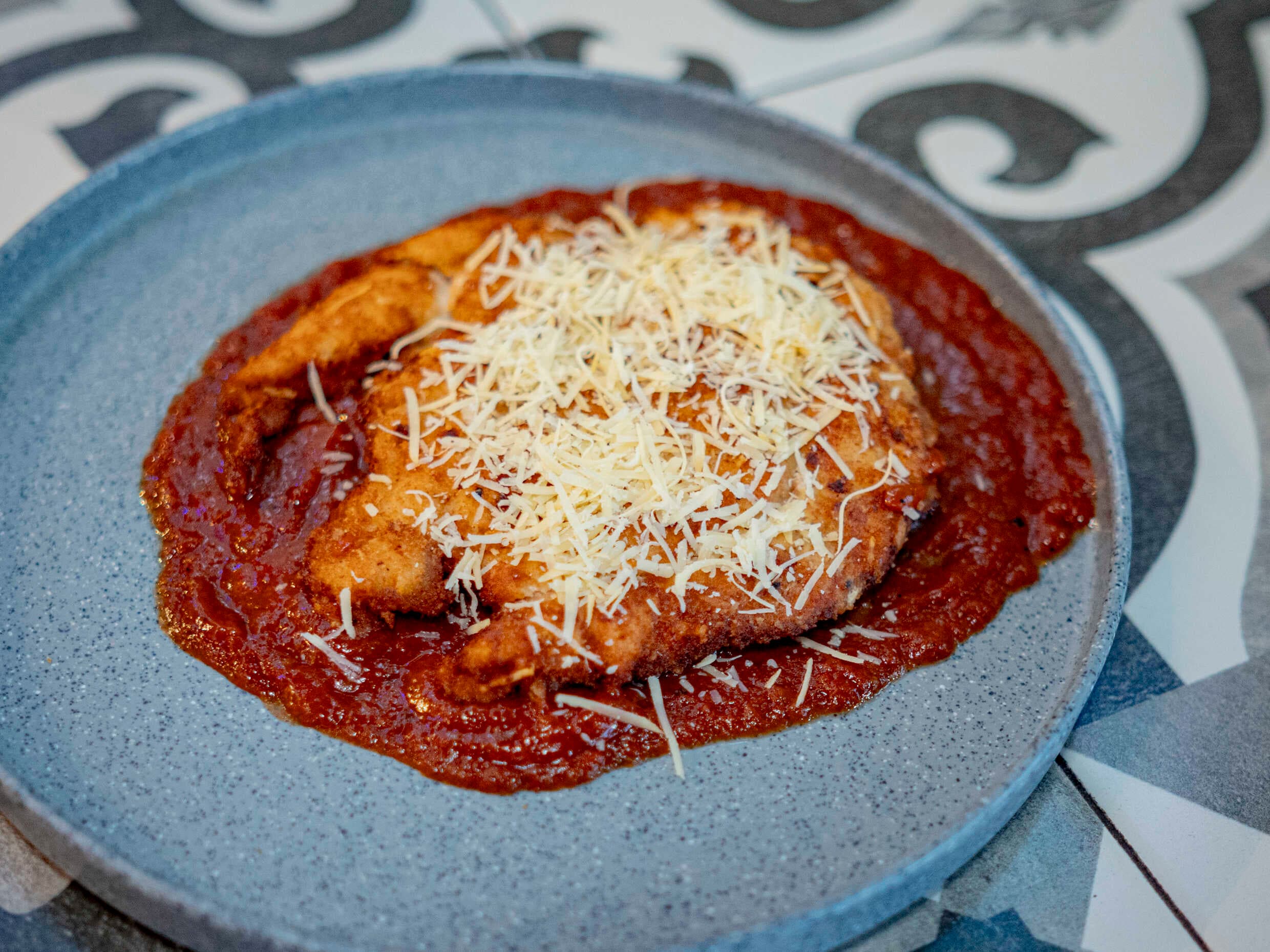 Pechuga Parmesana