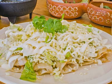 Tacos Dorados de Pollo