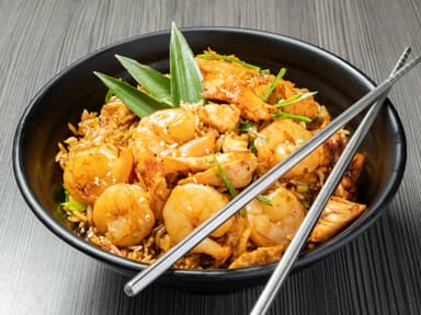 Arroz con Pollo y Camarón