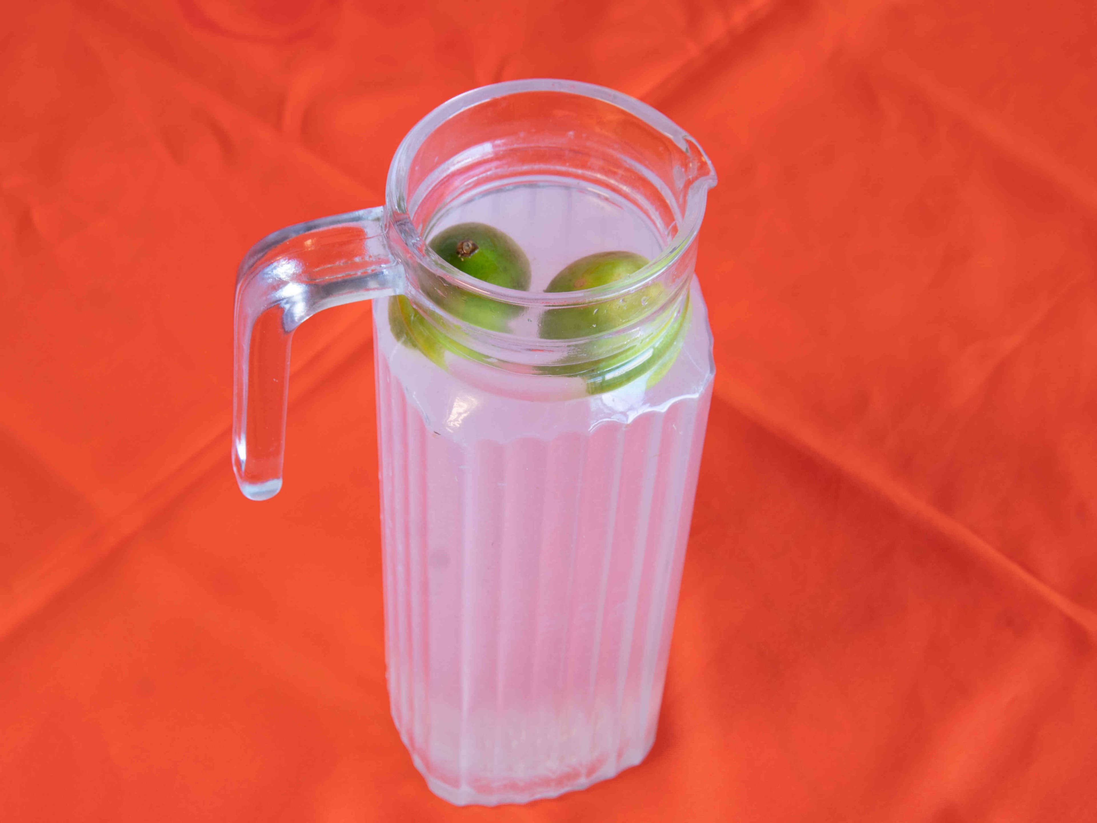 Agua de Fruta del Día
