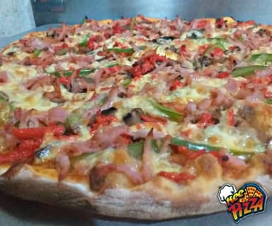 2 Pizzas Grandes (3 Ingredientes) + Refresco
