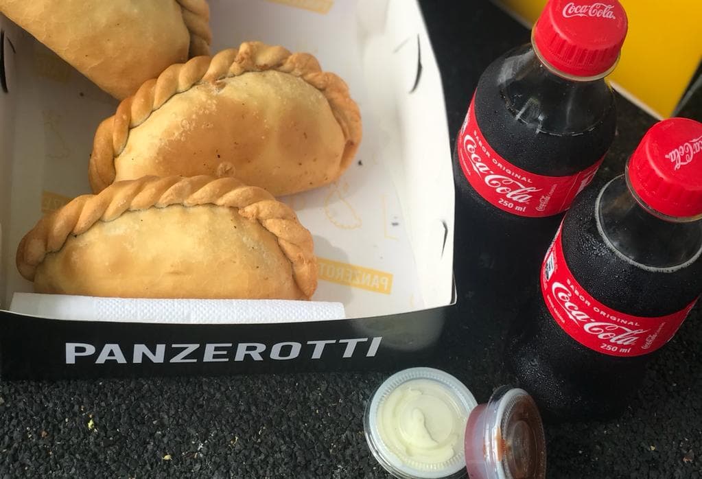 2 Panzerotti + 2 Gaseosas