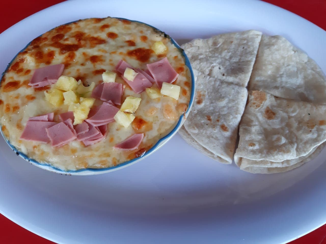 Queso Fundido Hawaiano