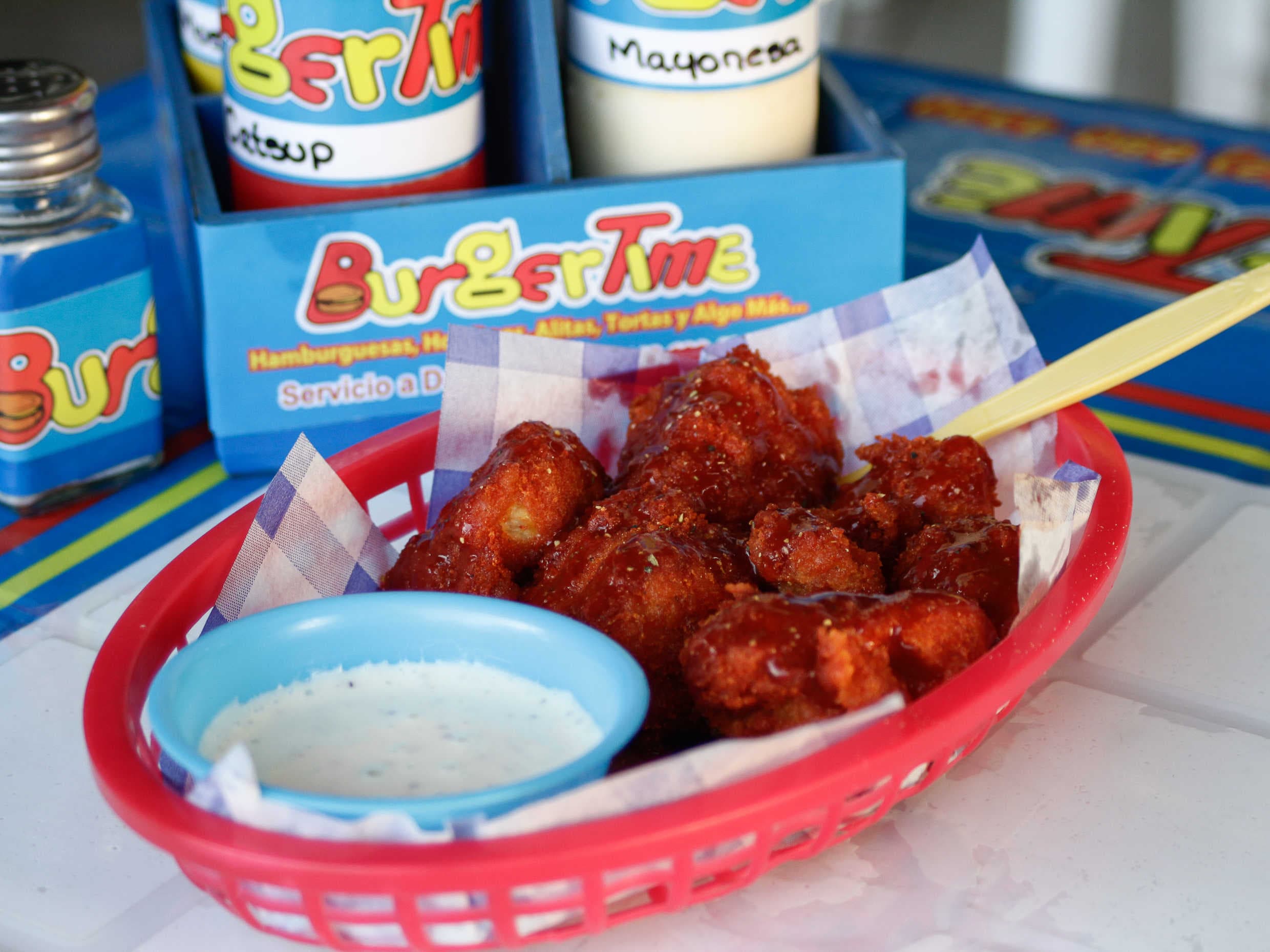 Orden de Boneless
