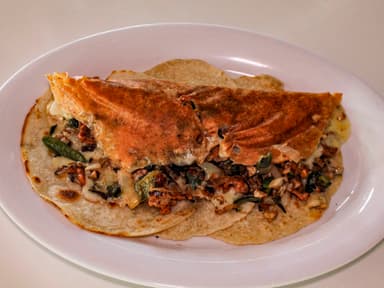 Queso Carne Alambre