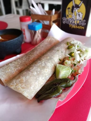 Combo Tradicional Pollo en Chipotle+Frijol Puerco+