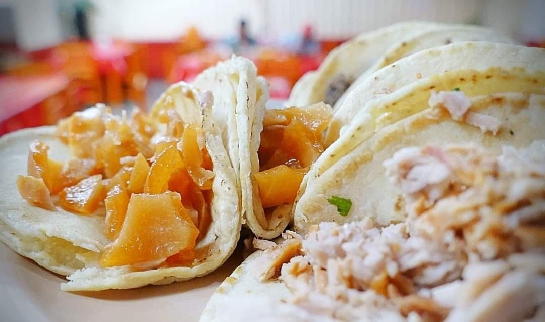 Tacos de Cuerito