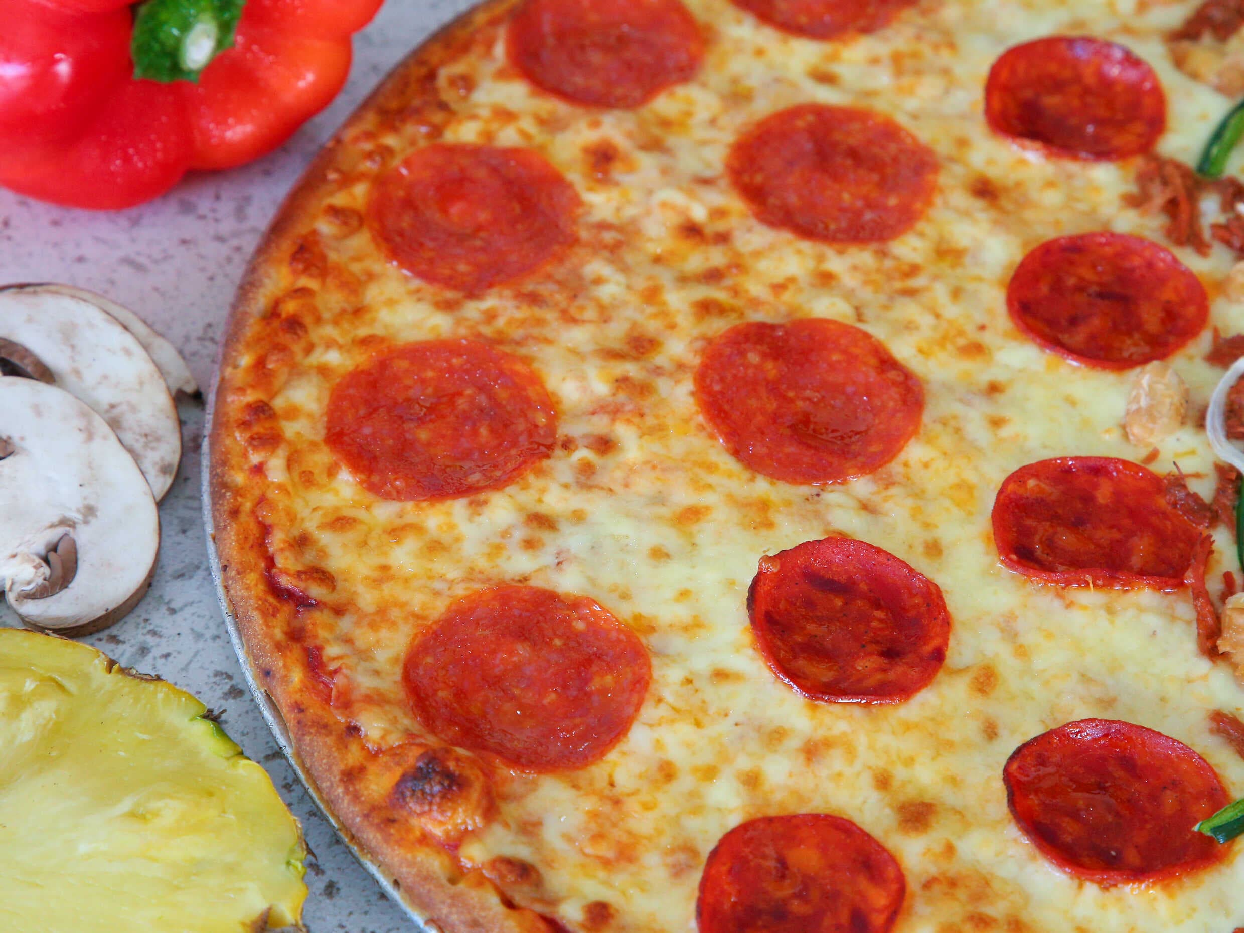 Pizza Extra Familiar, Pepperoni.