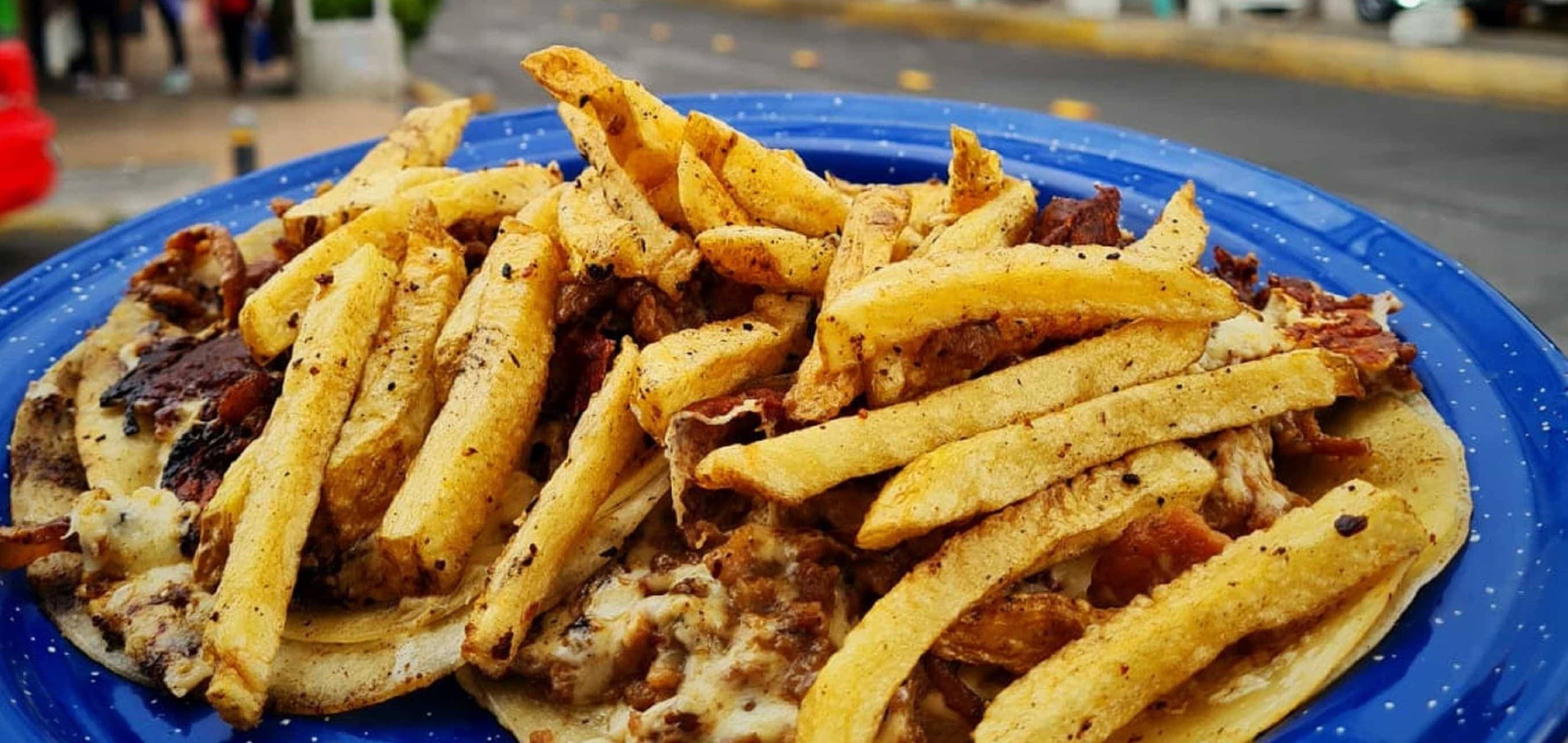 Orden de Tacos + Bebida