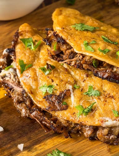 Super Mega Taco de Birria