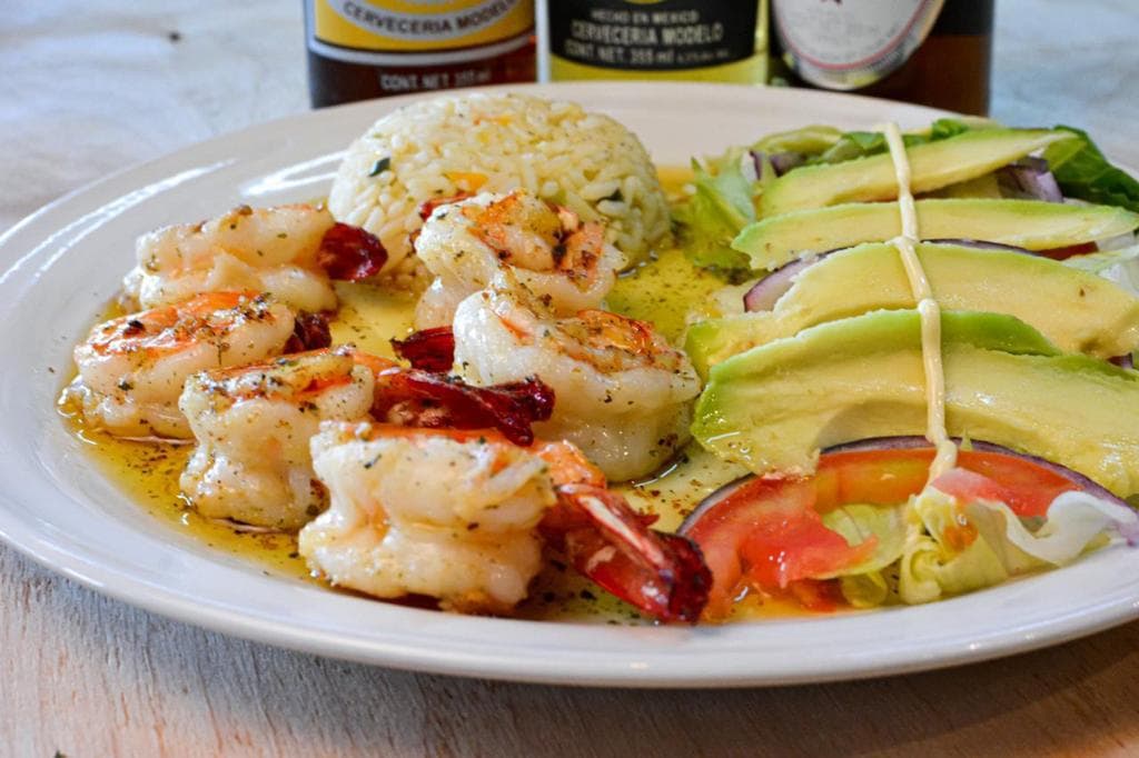 Camarones al Mojo de Ajo