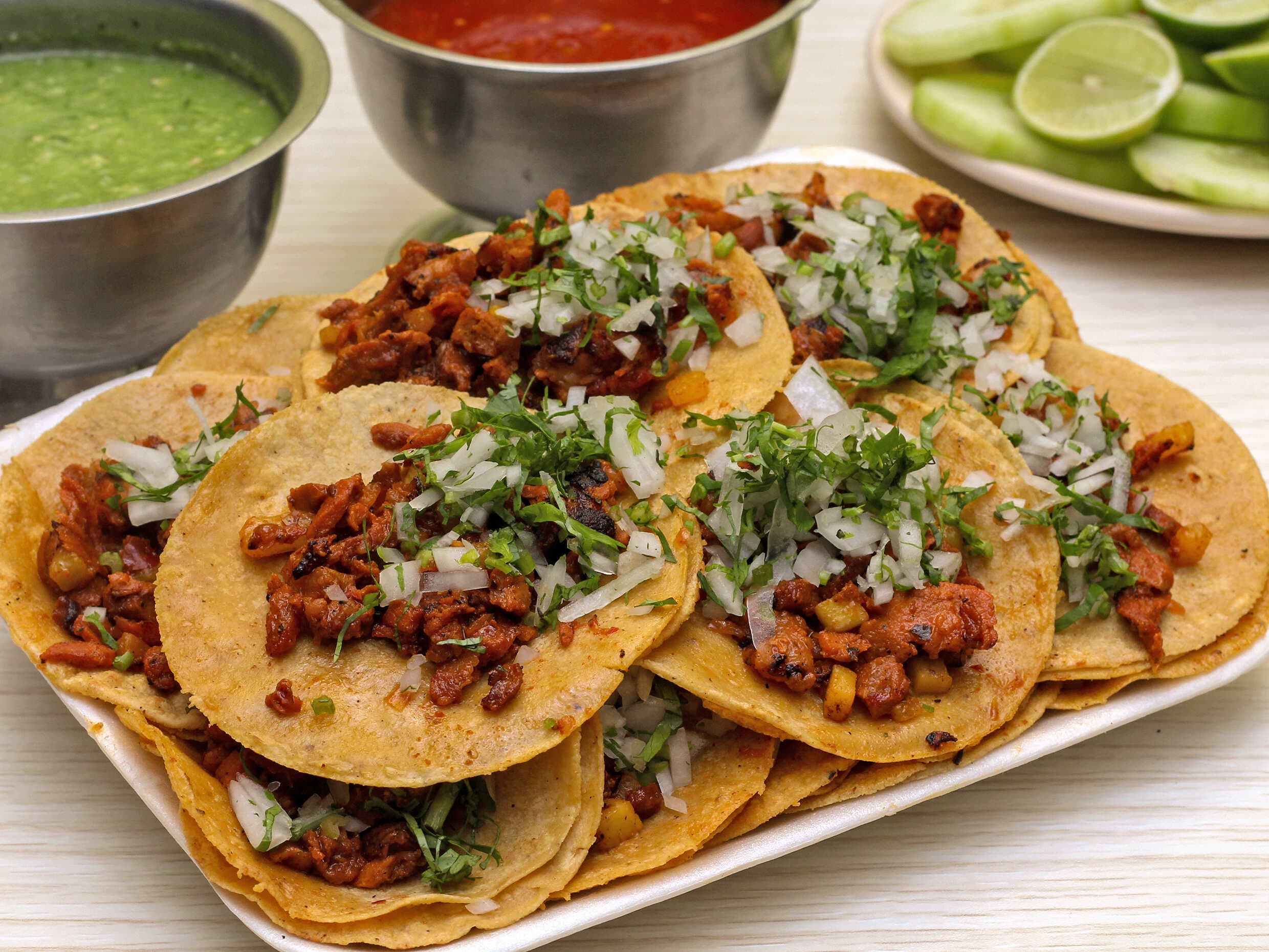 15 Tacos al Pastor